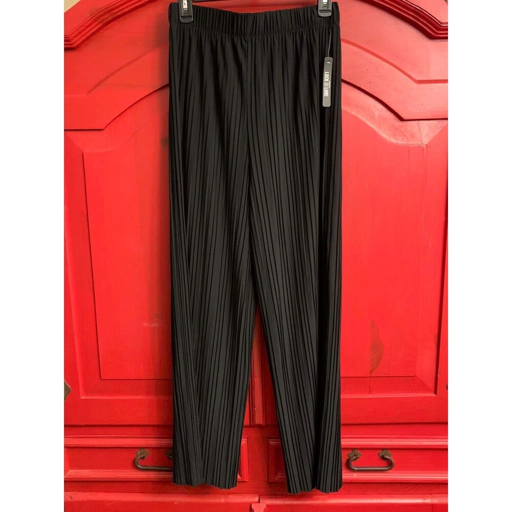 NWT Lock & Love L/XL  Woman's Black Pleated Wide Leg Pants No Iron Elastic Waist